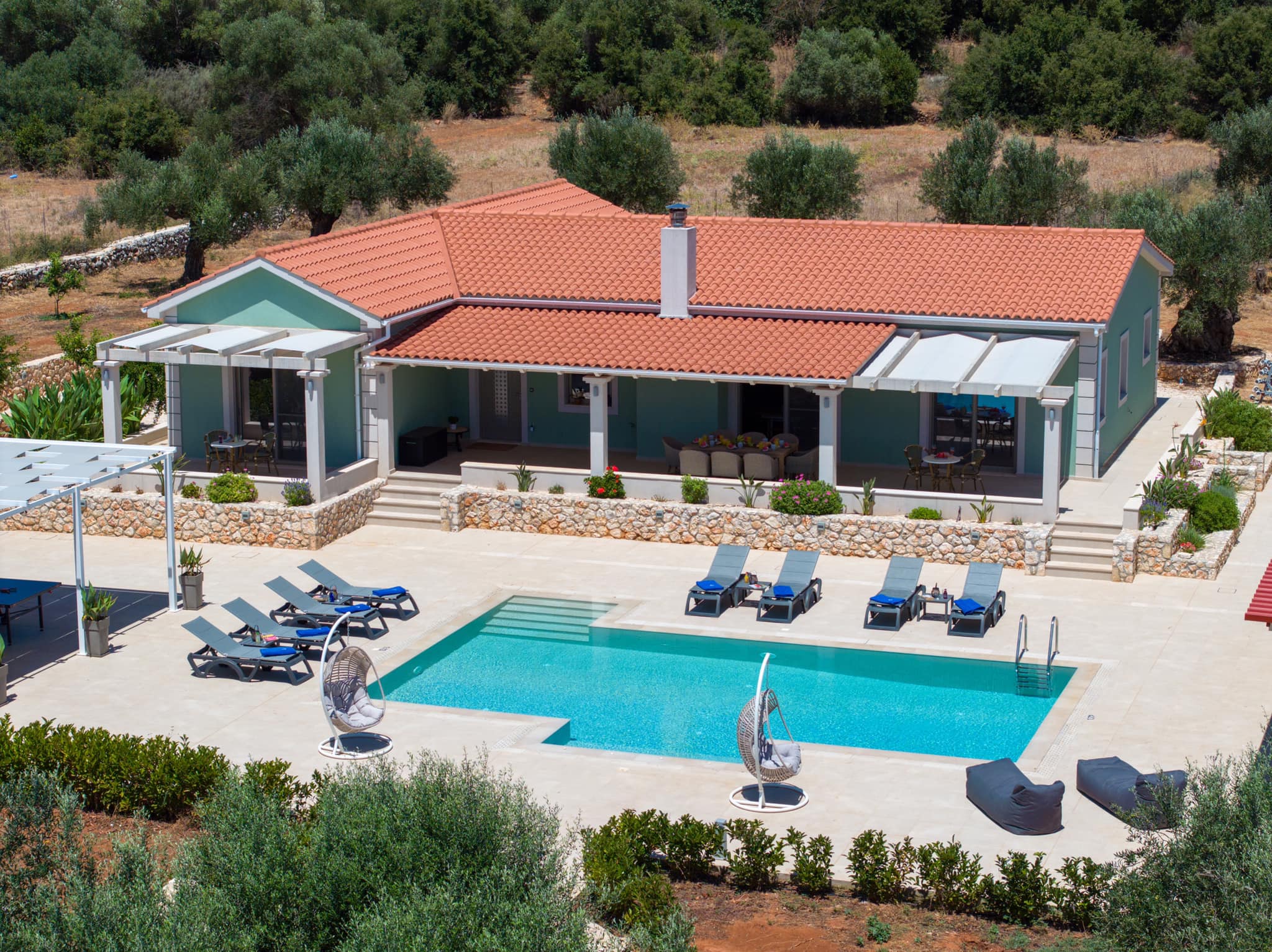 Olea Villas - Exterior y piscina Stromboli Cream 60x60 + Creta + Peld120 + RJ67 (13)