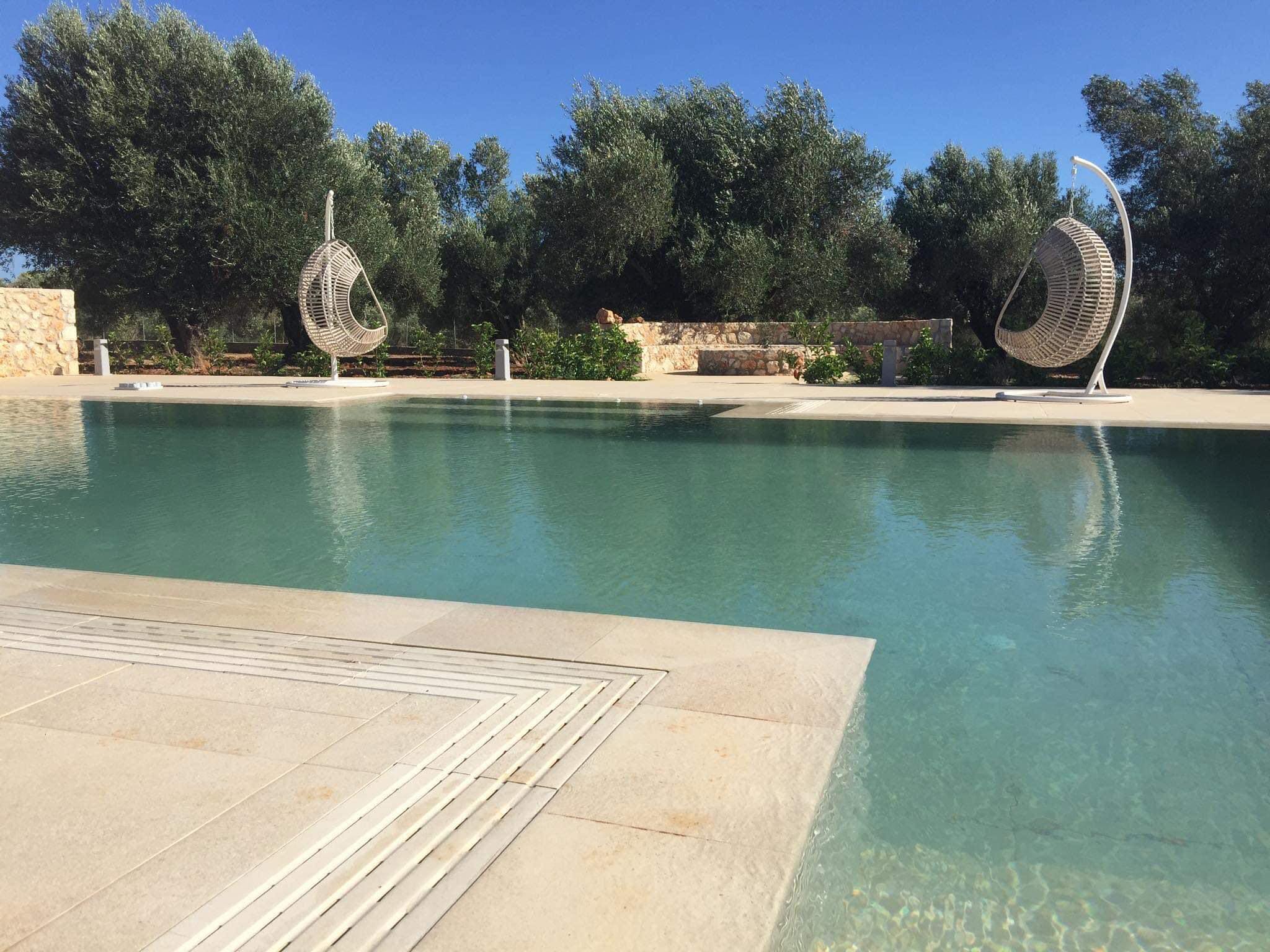 Olea Villas - Exterior y piscina Stromboli Cream 60x60 + Creta + Peld120 + RJ67 (7)