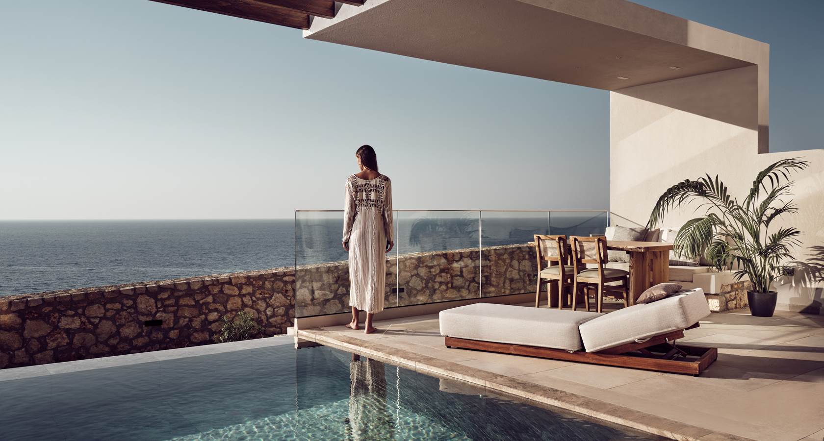 vistas al mar piscina infinita
